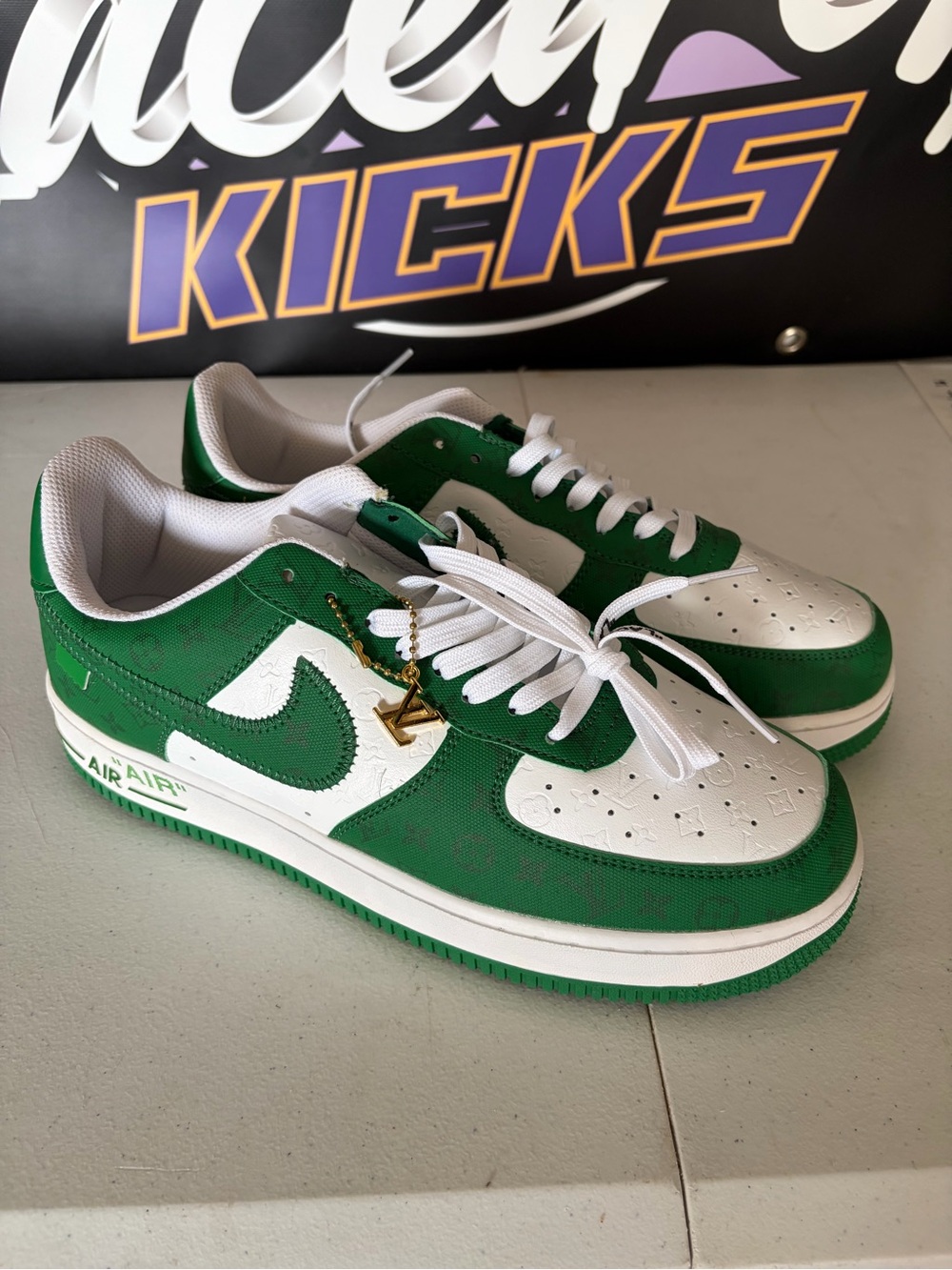 Nike Air Force 1 x Louis Vuitton - Green LV Sneakers - Size 11